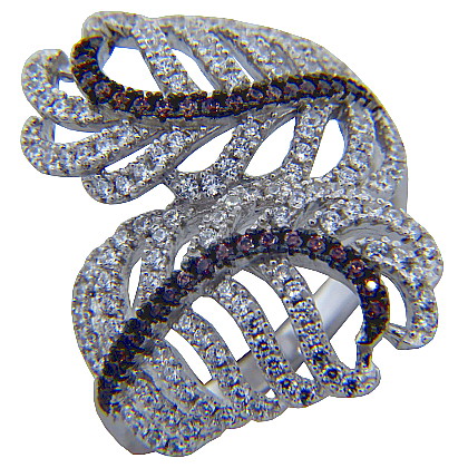anillo hojas piedras blancas y marrones